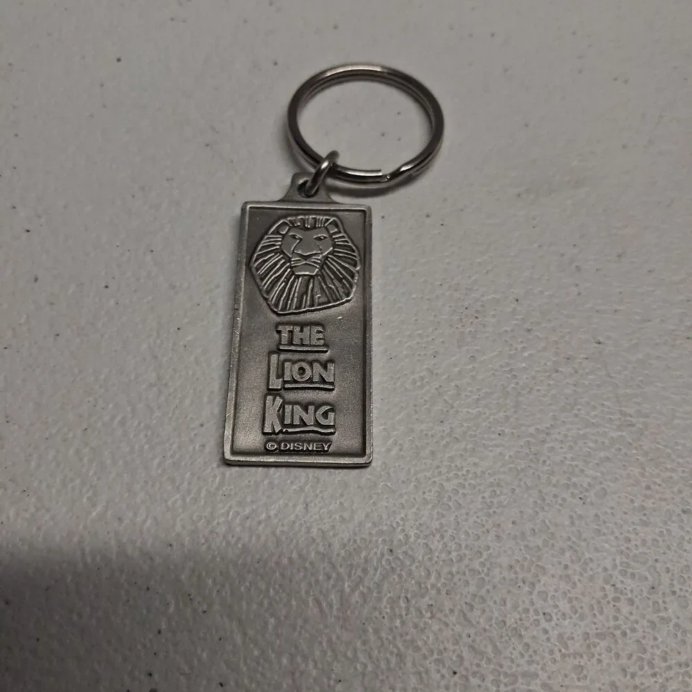Disney Lion King Chicago Metal Keychain Bag Charm Brass Tone 3.5” With Ring